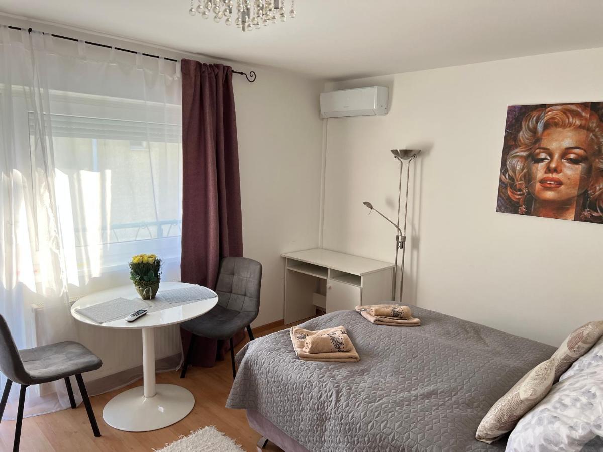 Monro Apartment Hévíz Екстериор снимка