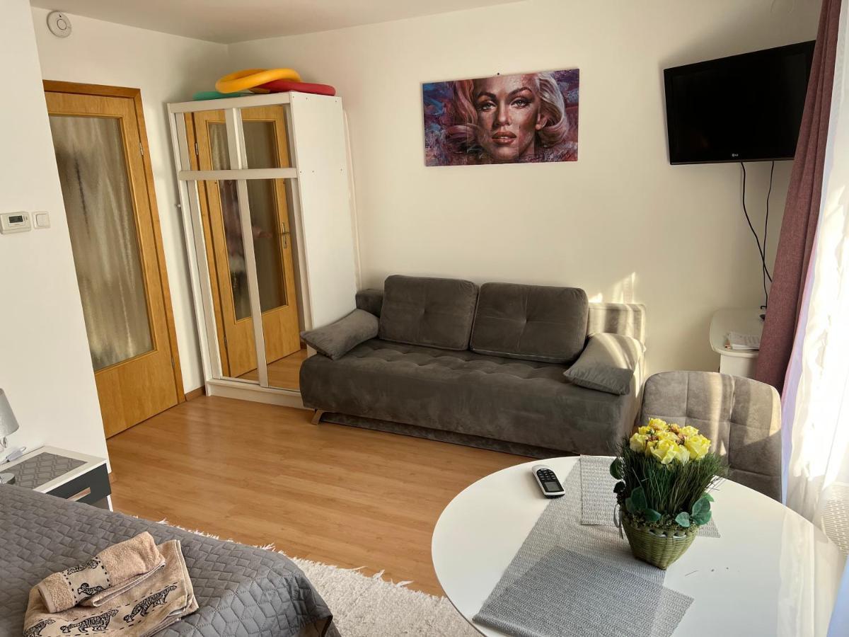 Monro Apartment Hévíz Екстериор снимка